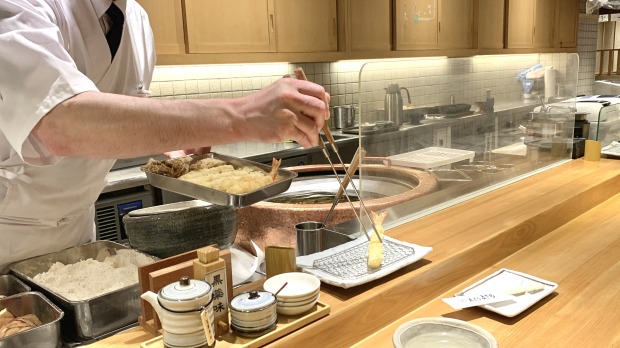 まずは海老から！【天ぷら定食 まきの】