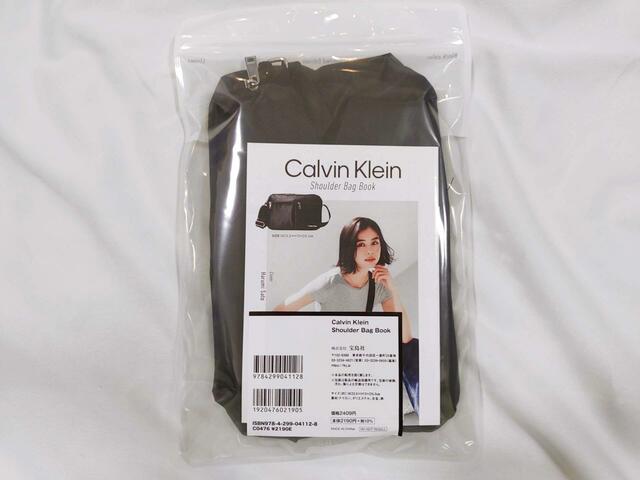 【Calvin Klein（カルバン・クライン）Shoulder Bag Book】裏面にはサイズ、素材について記載あり