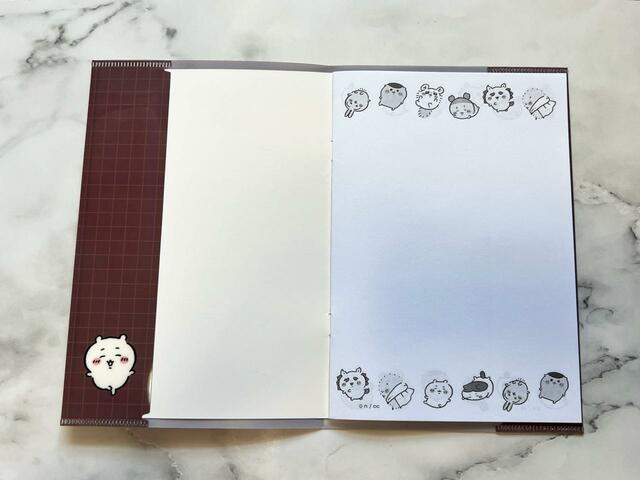 中のノートもちいかわ仕様！