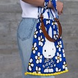 【Pinkoi「Miffy Fabulous 70」】「プリーツバッグ」Errorism（香港）／大きくミッフィーのアートが描かれたバッグ