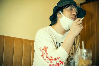 銀杏BOYZ 峯田和伸「ハードコアパンクは初恋」フルアルバムを