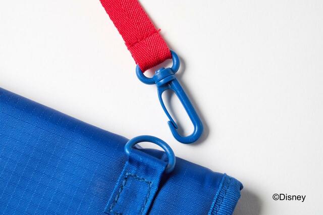 Disneyland Parisマルチケース　3,069円(税込)