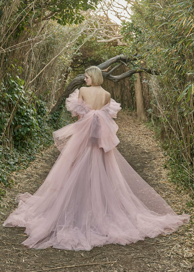 クラウディア｜「K.RANNE-クランネ-」新作ウェディングドレス｜KNE0044_Pink