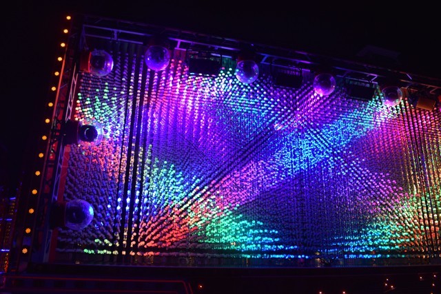 ディズニー・ペイント・ザ・ナイト・パレード｜香港ディズニーランド・リゾート