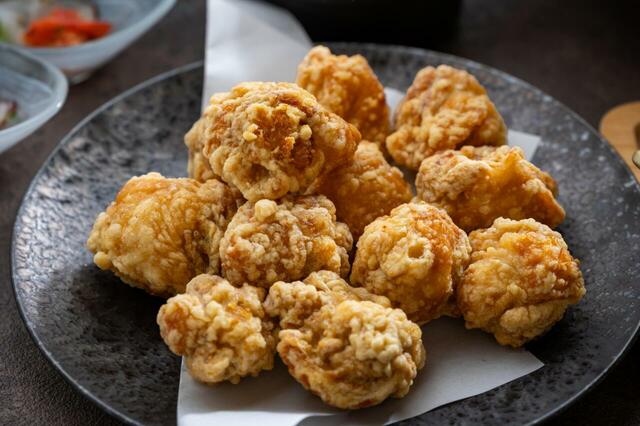 「釧路名物ザンギ」＜期間：2026年3月26日（木）～6月3日＞【魅力的な“北海道グルメ”をブッフェで堪能！オリジナル海鮮丼も作れちゃう「春の北海道ブッフェ」開催中！】