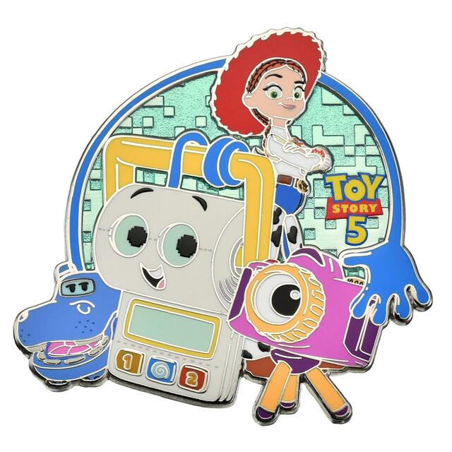 ジェシー＆テック・トリオ ピンバッジ TOY STORY 5 1,800円