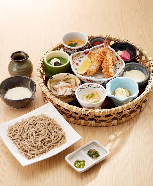 季節の花かご膳