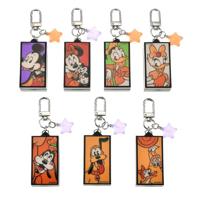 ミッキー&フレンズ シークレットキーホルダー ライトアップ DISNEY HALLOWEEN 900円