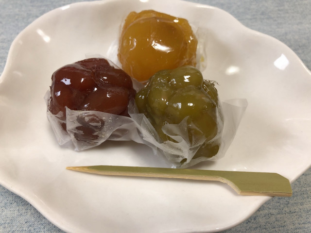 銀座 鹿乃子「花かのこ」　4個入り842円（税込）