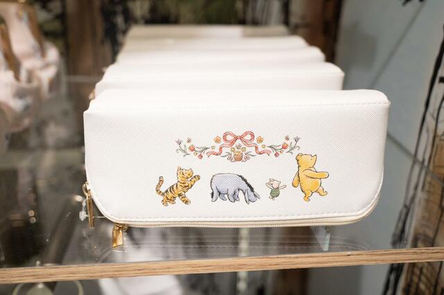 プー&フレンズ メガネケース 100 Years of Winnie the Pooh 3,000円