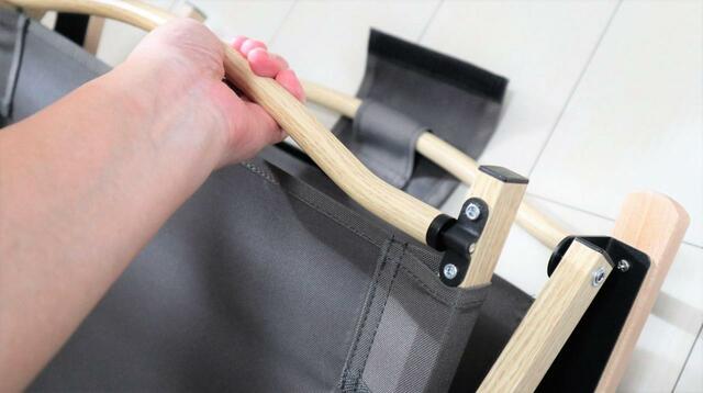 【ワークマン 燃え広がりにくいキャンピングチェア】波型でつかみやすいフレーム