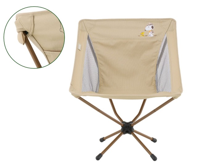 【LOGOS SNOOPY バケットチェア-BF】チェアシートの上部2箇所には指をかけるベルトが付き。フレーム用ポケットに差し込みやすく、組立てラクラク♪