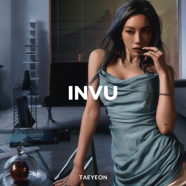 少女時代 テヨン INVU アナログ盤 2枚組 レコード LP（220211