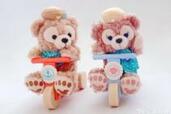 【ディズニー】「可愛さヤバい…！」マニア大興奮の「ダッフィー最新グッズ」実物おすすめポイントを徹底レビュー