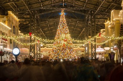 ランド 子連れでも安心 Tdlディズニー クリスマス14 を丸ごと楽しむ攻略ガイド 1 4 ディズニー特集 ウレぴあ総研