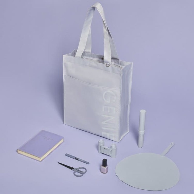 『LUMIÈRE de GÉNIE 汚れにくくて大容量！ アイドルオタク編集者が本気で作った推し活バッグ PURPLE ver.』