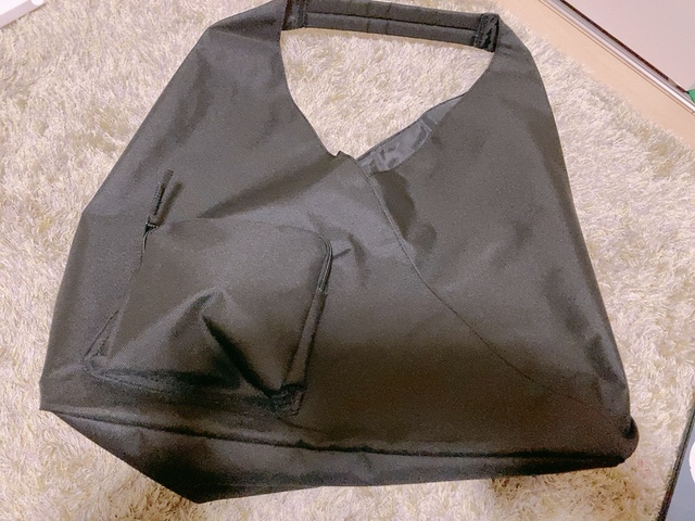 【無印良品 撥水ワンショルダーバッグ】耐荷重は約20kg。かなり入ります！