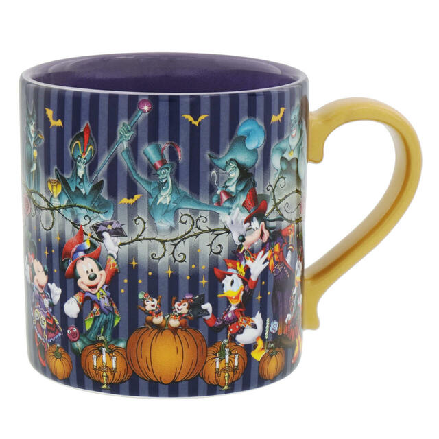 マグカップ 2,100円｜東京ディズニーリゾート「ディズニー・ハロウィーン」スペシャルグッズ｜販売店舗：東京ディズニーランド「ディズニー＆カンパニー」｜発売日：2024年9月30日（月）