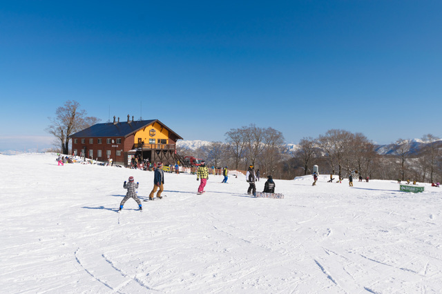 かぐらスキー場と和田小屋