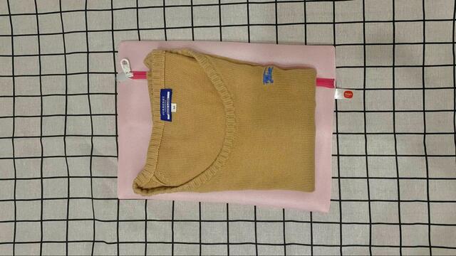 【sabolun　おしゃれ着ネットスクエア】薄手のニットも1枚入ります