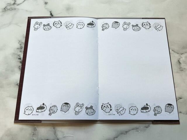 自由帳風の無地のノート