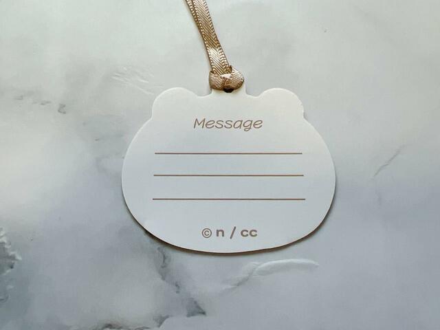 裏面はメッセージが書けるようになっています