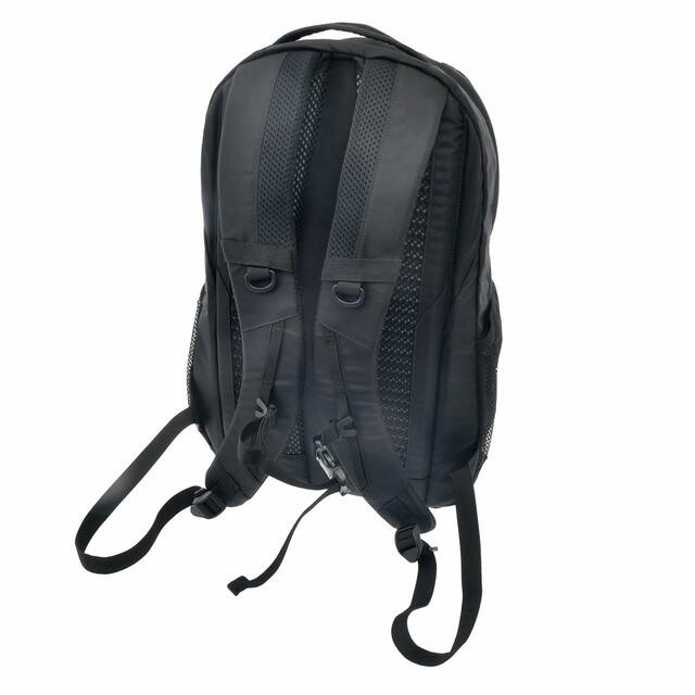 【Columbia】ミッキー リュックサック・バックパック 25L ブラック DISNEY OUTDOOR 12,800円