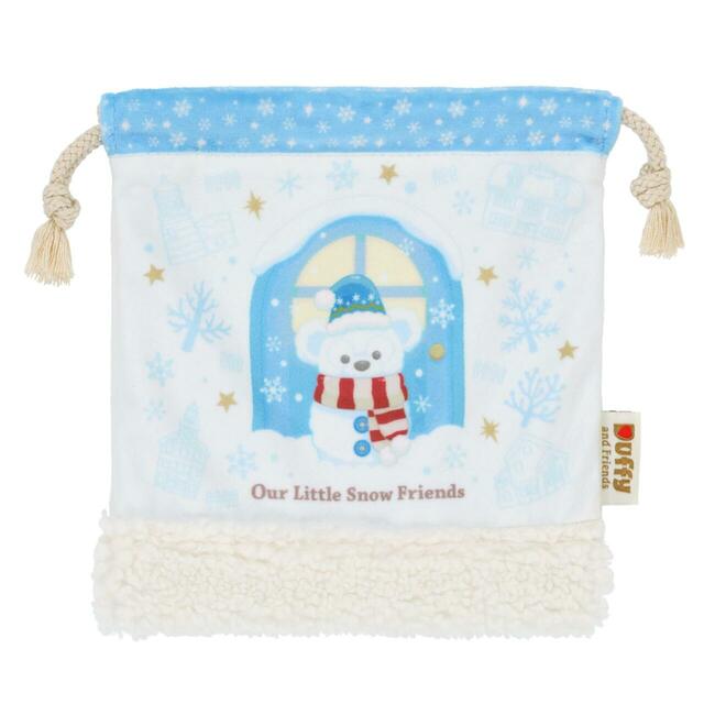 きんちゃく 1,300円|東京ディズニーシー「ダッフィー&フレンズのアワ・リトル・スノーフレンズ」グッズ|販売店舗:東京ディズニーシー「マクダックス・デパートメントストア」|発売日:2026年11月2日(月)