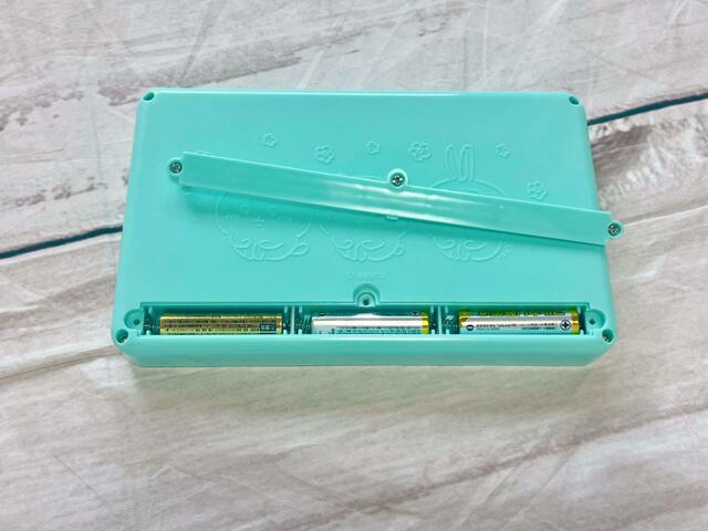 電池を入れて蓋を閉めましょう