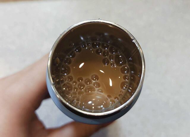 ミルクティーもたっぷり入った