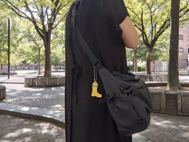 【AIGLE（エーグル） ビッグショルダーバッグ】とにかく軽くて便利！約240gなので肩への負担もほぼありません