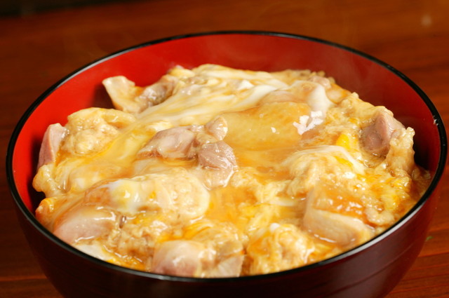 比内地鶏親子丼