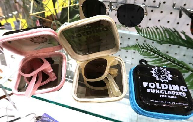 【ワークマン　フォールディングサングラスキッズ折り畳み】キッズ用はパステル調の3色展開です♪