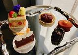 畠山シェフに選んでもらった、５つのお菓子とケーキ／フキアージュ