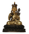 グル・パドマサンバヴァ 坐像 16 世紀 銅造鍍金、彩色 所蔵：ブータン王国国立博物館