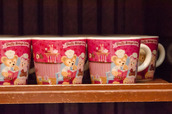 東京ディズニーシー「スウィート・ダッフィー」（2015年）スペシャルグッズ ©Disney