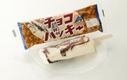 「チョコバッキー　バニラ」1本64円（税込）、6本入 302円（税込）
