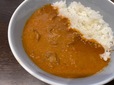 【成城石井desica 旨みたっぷりホタテバターカレー】ホタテの甘みを感じられるカレーです