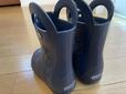 【クロックス　ハンドル イット レイン ブーツ】シンプルだけど遊び心に溢れるデザイン