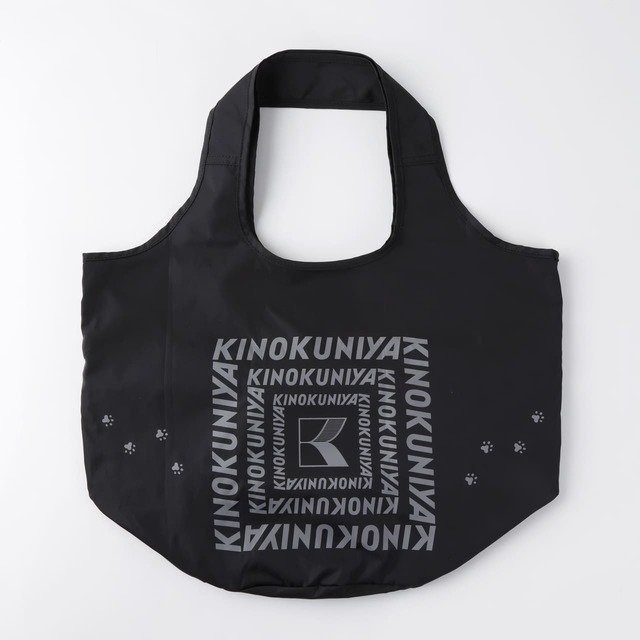 【紀ノ国屋 コンパクトバッグ】裏面では紀ノ国屋のロゴの周りを歩くデザインに