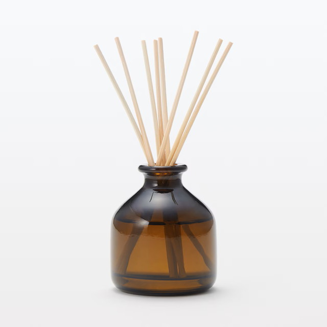 無印良品「インテリアフレグランスオイル　アールグレイ」100mL 1,490円（税込）