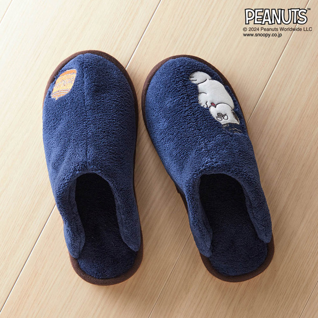 刺繍入りボアスリッパ「スヌーピー」