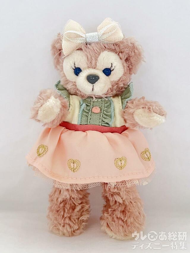 「ダッフィー&フレンズのフロム・オール・オブ・アス」ぬいぐるみバッジ