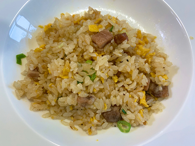 マルハニチロ「あおり炒めの焼豚炒飯」450g