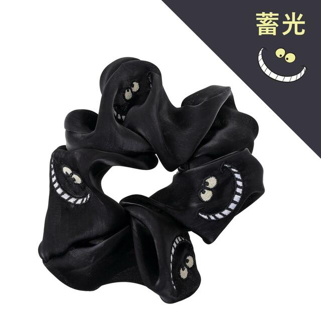 チェシャ猫 シュシュ ブラック 蓄光 CHESHIRE CAT 2,400円