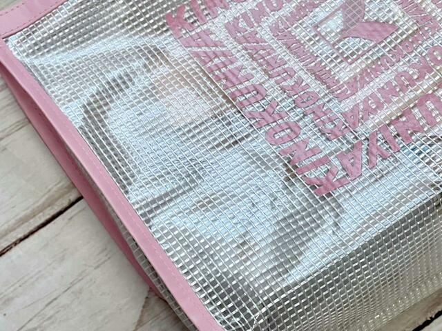 中身が見えにくいのもうれしいポイント！【紀ノ国屋】クリアミディアムバッグ：ピンク