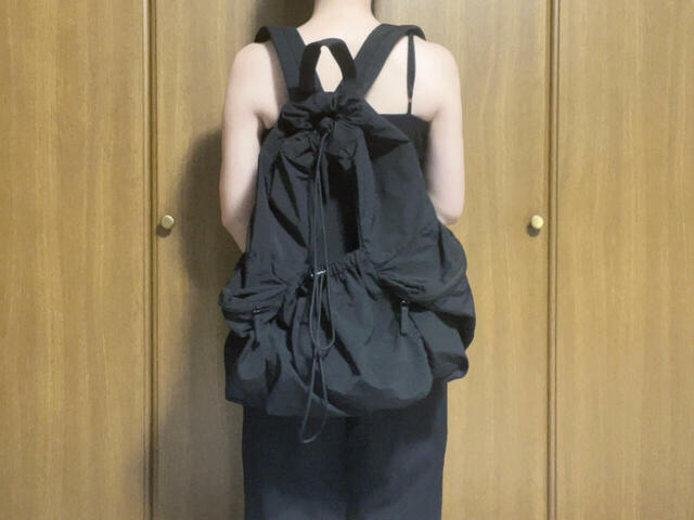身長155cmの筆者が実際に背負ってみました。サイズ感の参考にしてみてくださいね！