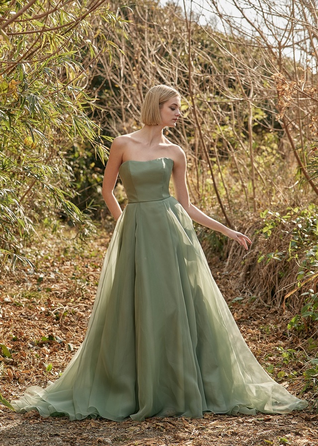 クラウディア｜「K.RANNE-クランネ-」新作ウェディングドレス｜KNE0041_Green