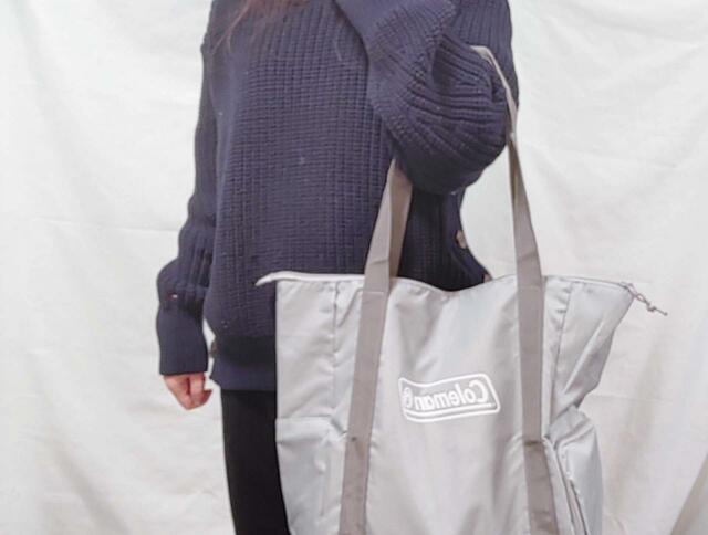 軽くて持ち運びに便利