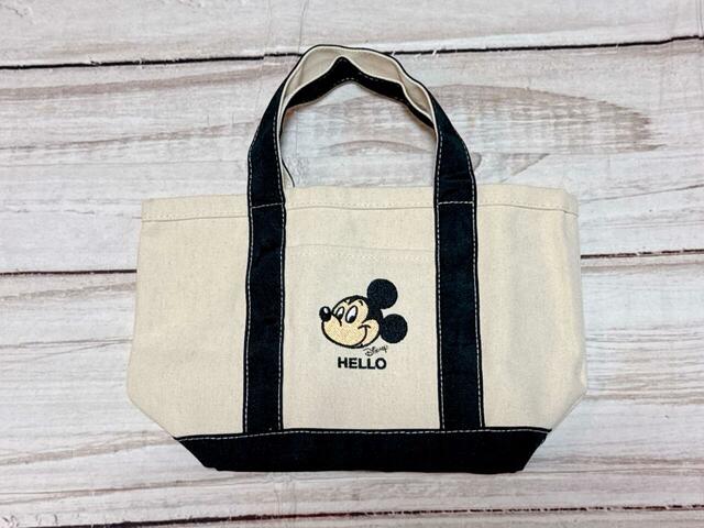 ミッキーマウスの刺繍が大人かわいいトートバッグ